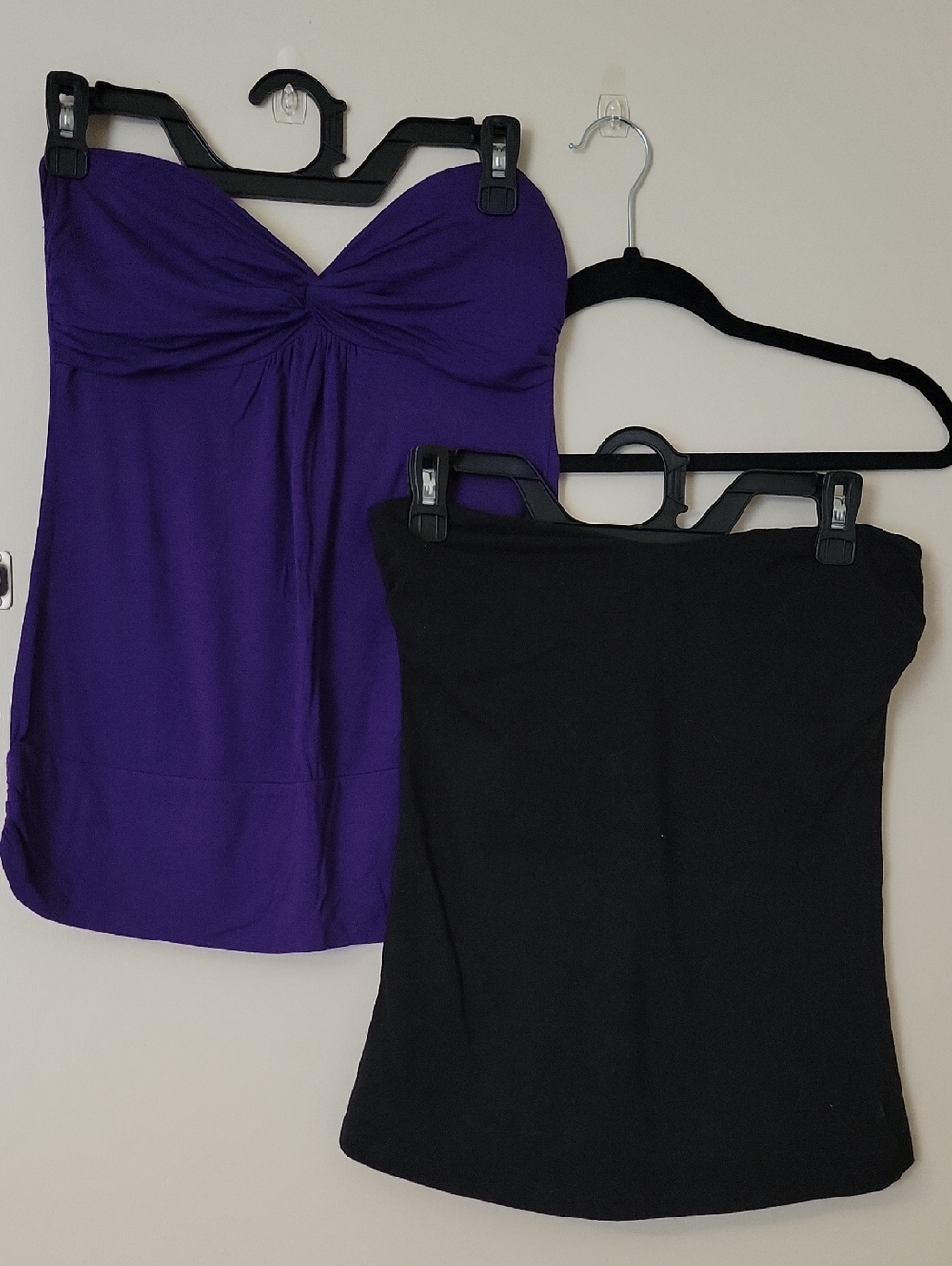 Set Of Two Strapless Tops - Purple And Black